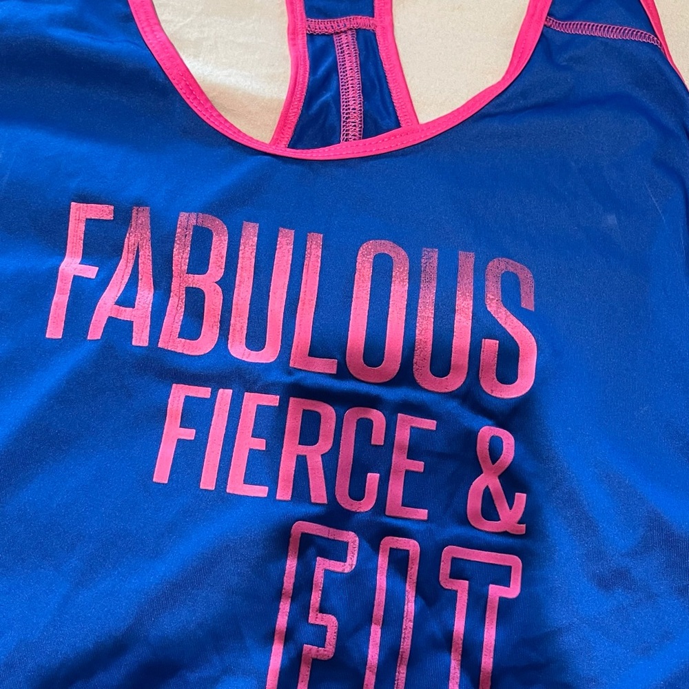 New Workout Clothes!! - Picture 2 of 8